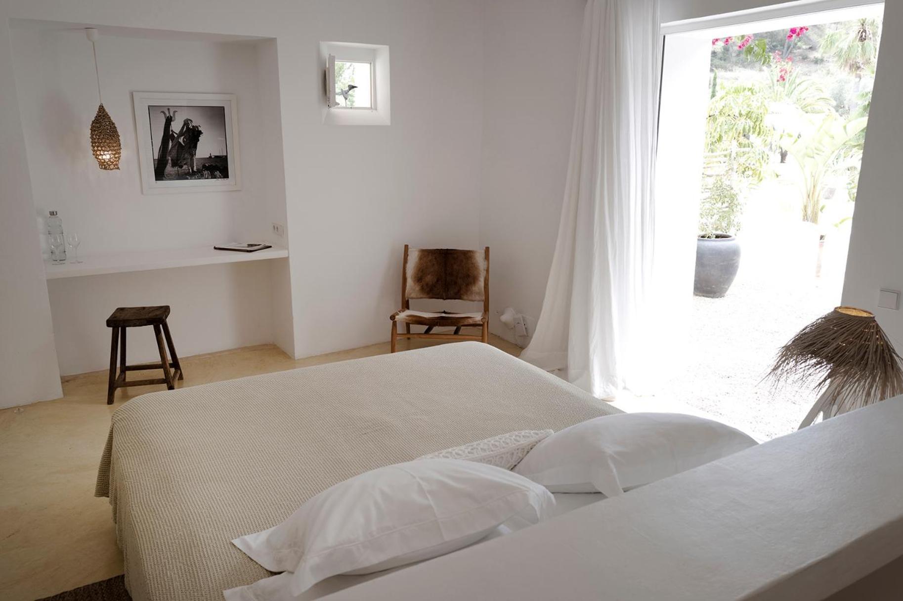 Pure House Ibiza Hotel Sant Jordi de ses Salines ภายนอก รูปภาพ