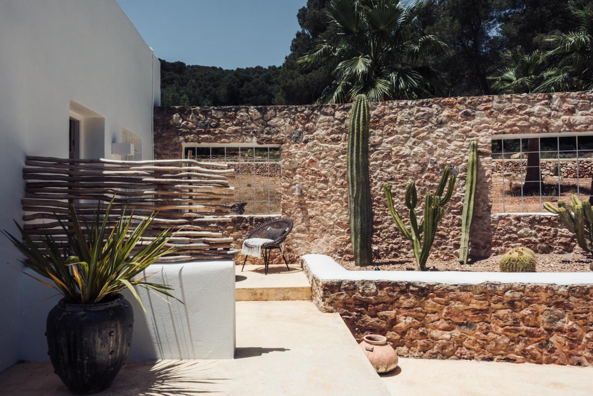 Pure House Ibiza Hotel Sant Jordi de ses Salines ภายนอก รูปภาพ