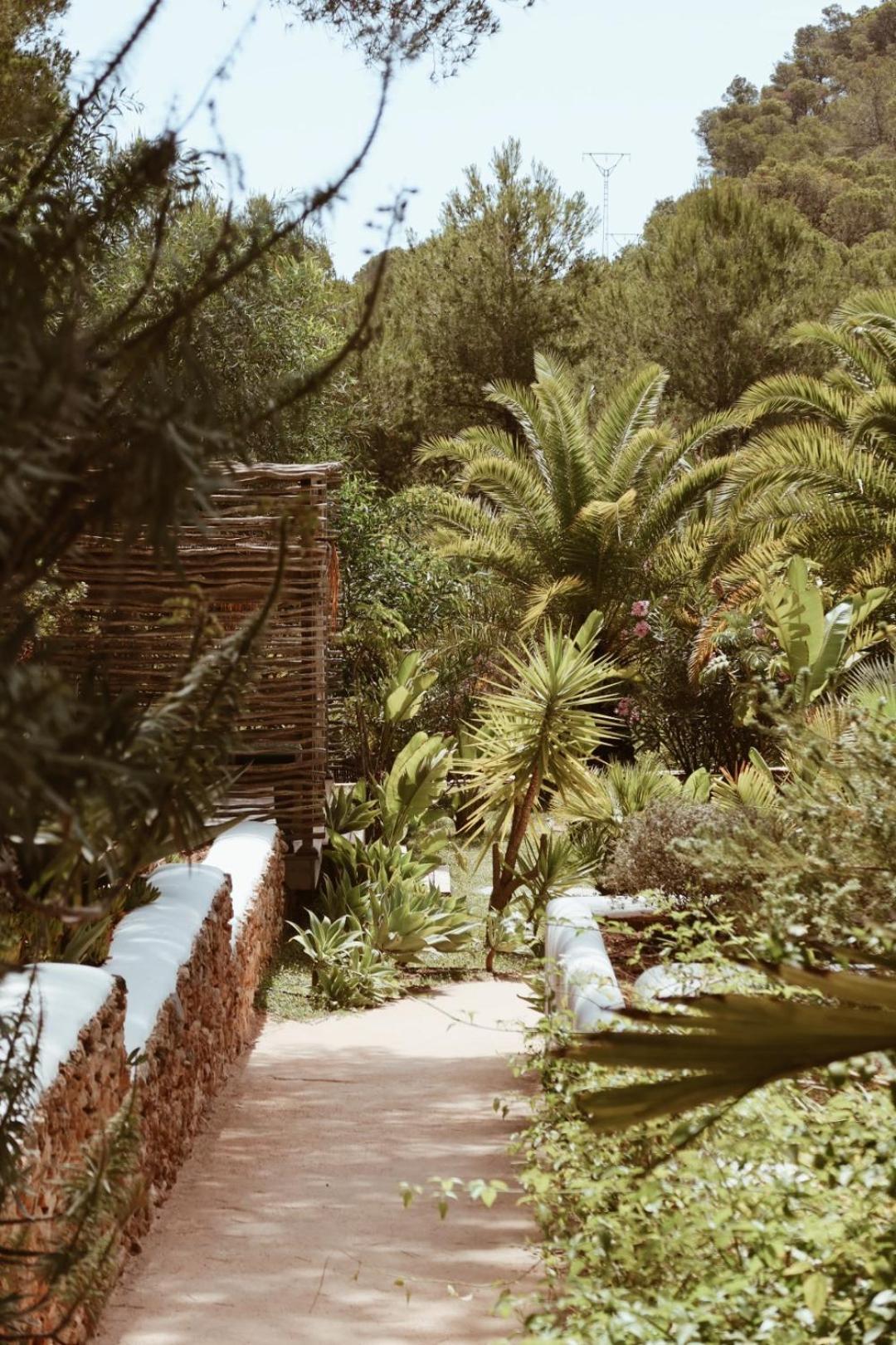 Pure House Ibiza Hotel Sant Jordi de ses Salines ภายนอก รูปภาพ